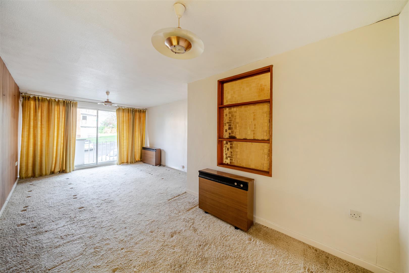 Groves Avenue, Langland, Swansea, SA3 4QX